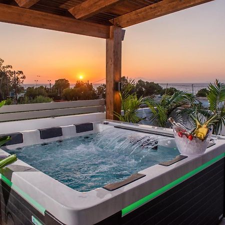 Odyssea Top View & Hot Jacuzzi Front Beach Kremasti  Ngoại thất bức ảnh