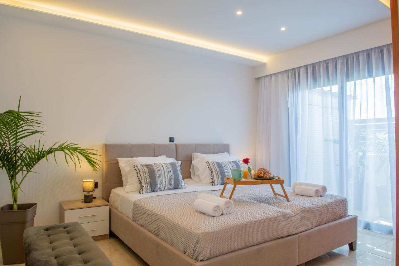 Odyssea Top View & Hot Jacuzzi Front Beach Kremasti  Ngoại thất bức ảnh