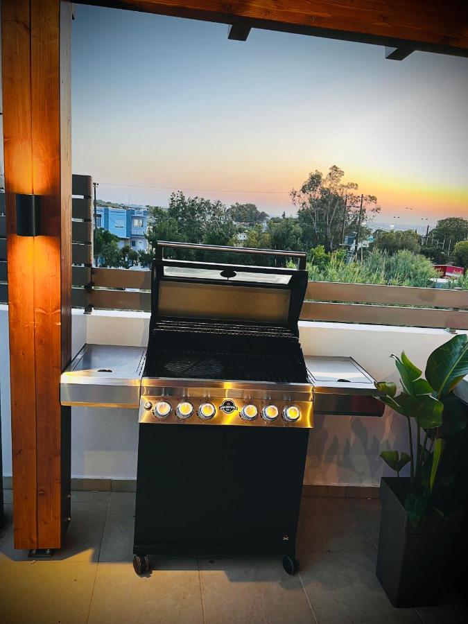 Odyssea Top View & Hot Jacuzzi Front Beach Kremasti  Ngoại thất bức ảnh